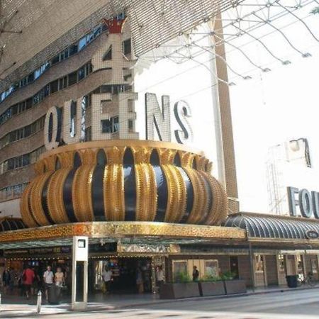 Four Queens Hotel & Casino Las Vegas Exterior photo